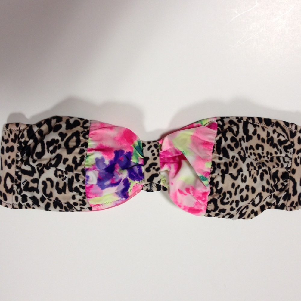 Victoria's Secret Pink bathing suit top small