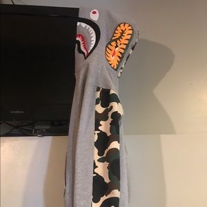 AUTHENTIC BAPE SHARK HOODIE