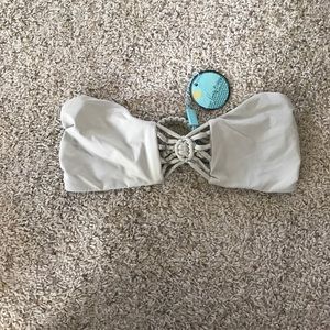 Frankie's Strapless Bikini Top