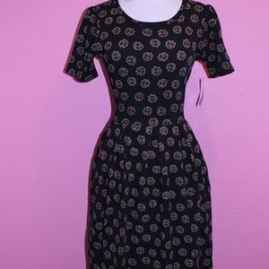 LuLaRoe Amelia, size Medium - worn once