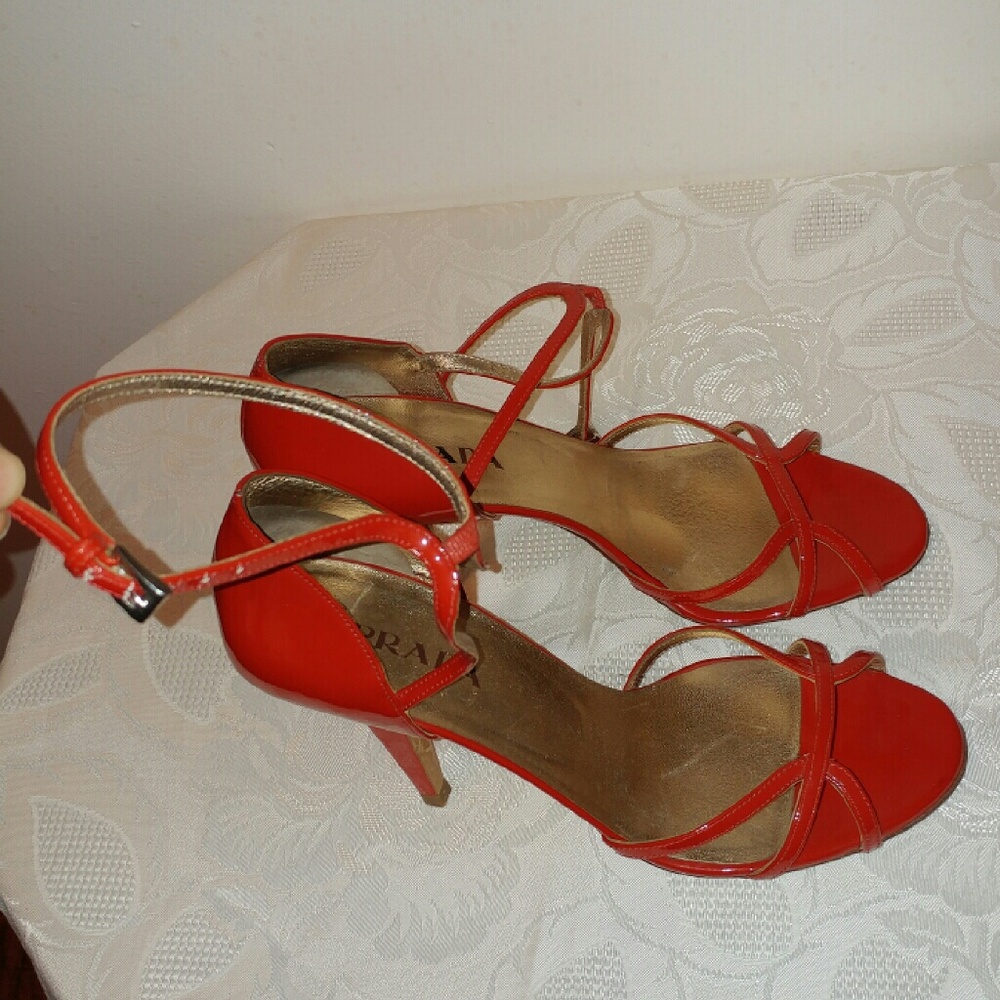 100% Authentic Classic Patend Leather Prada Sandal