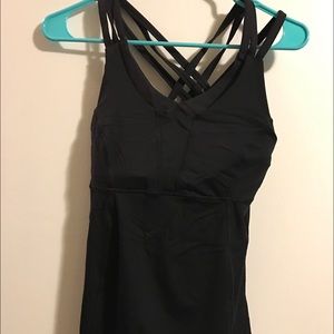 Lululemon tank