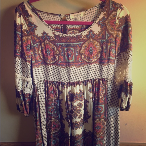 Boutique Dress. Great for spring, summer, and fall - Picture 1 of 2