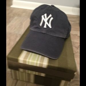 Women's Yankees Baseball Hat