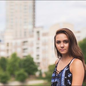 Meet your Posher, Katelyn