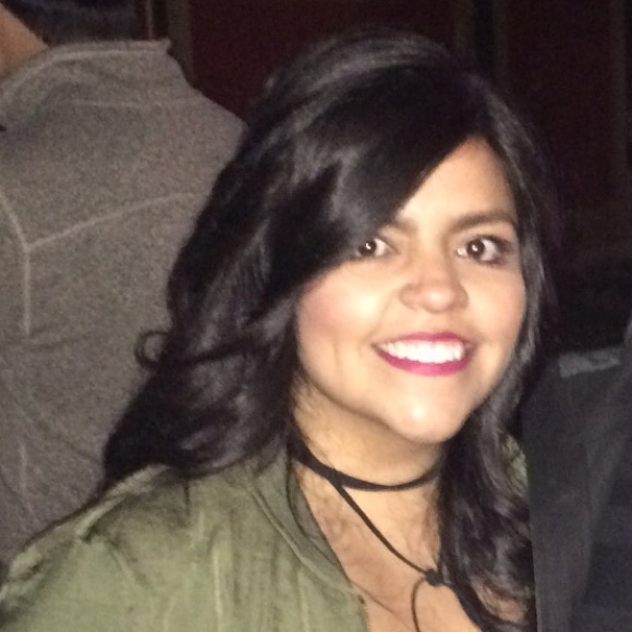 Meet your Posher, Veronica - Picture 1 of 1