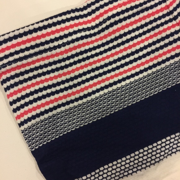 Retro Stripe High Waisted Shorts - Picture 6 of 8