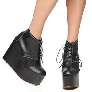 Deandri Olga Platform Wedges