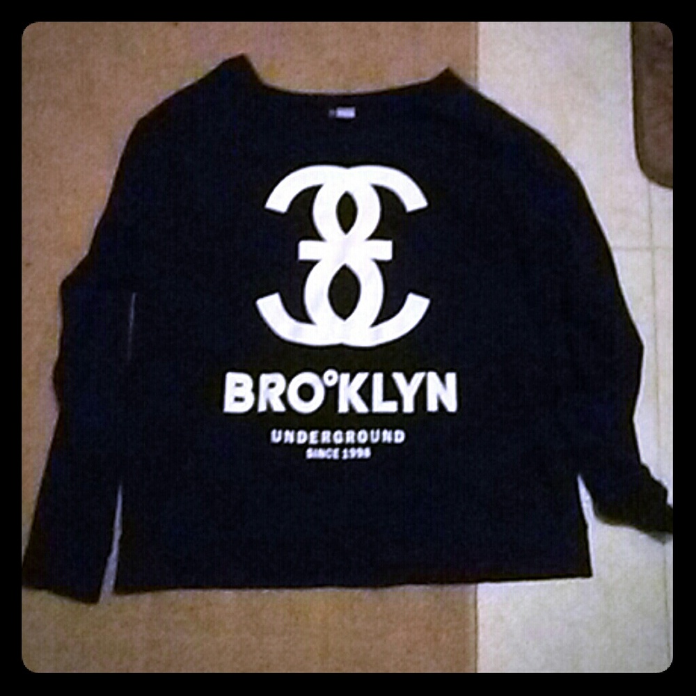 Womens sweatshirt