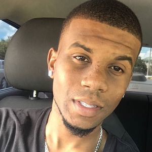 Meet your Posher, Sean-terrell