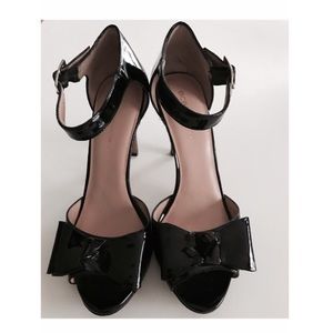 Black Patent Leather BCBGeneration heels