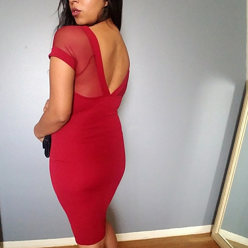 ๐ฅSALE๐ฅKATE RED MESH BODYCON DRESS - Picture 2 of 4