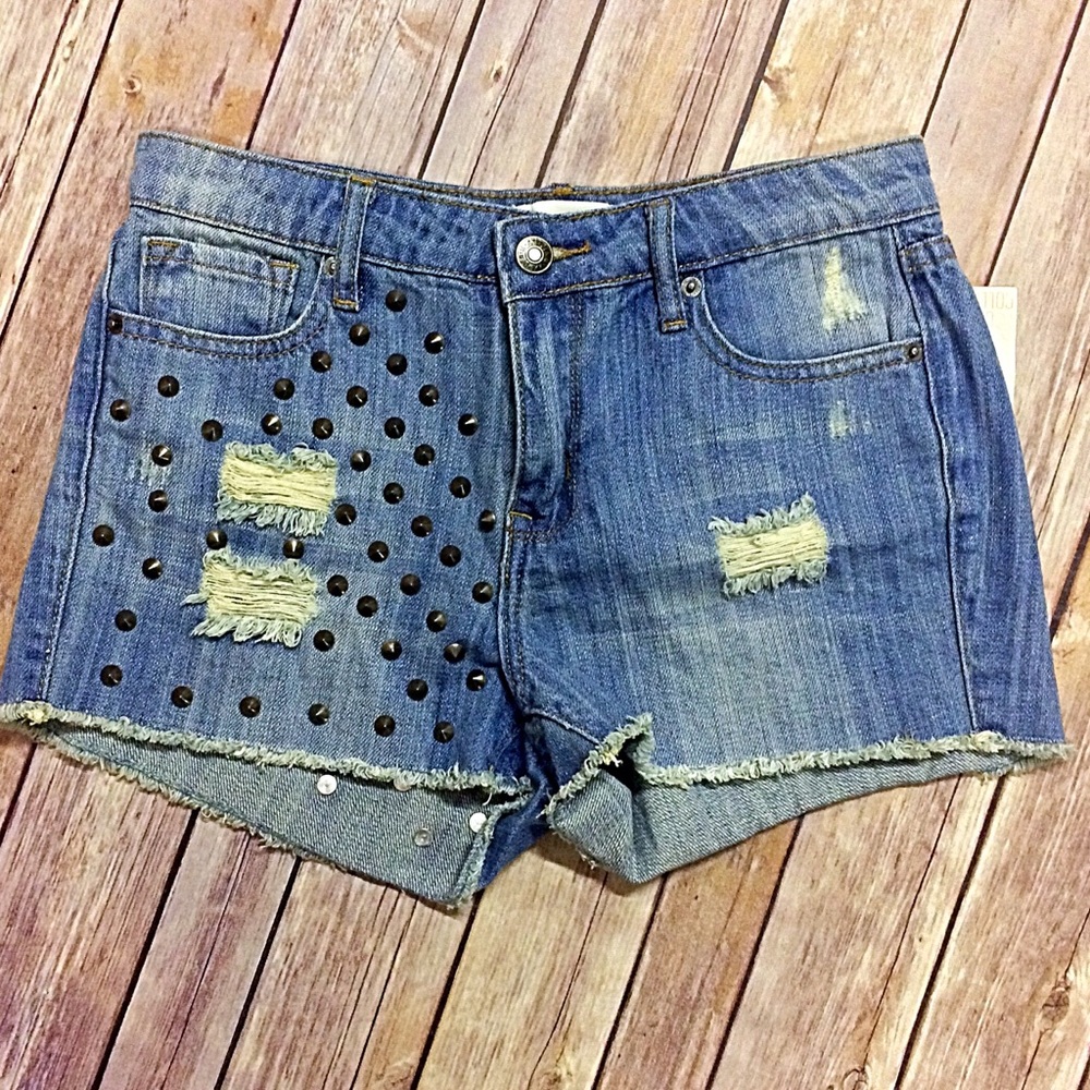 Forever 21 Punk Rock Studded Shorts Sz 27 NWT