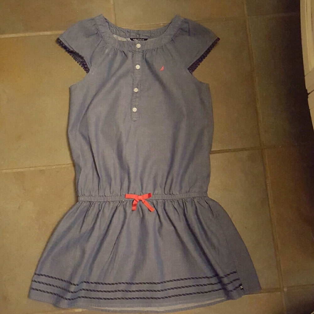 Girl's Nautica dress..