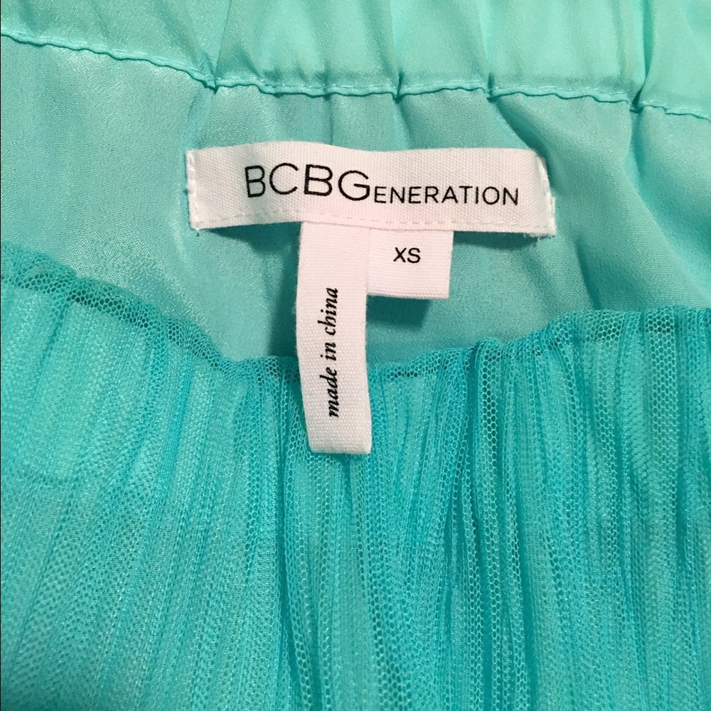 BCBG Turquoise Ruffled Dress - Picture 4 of 4