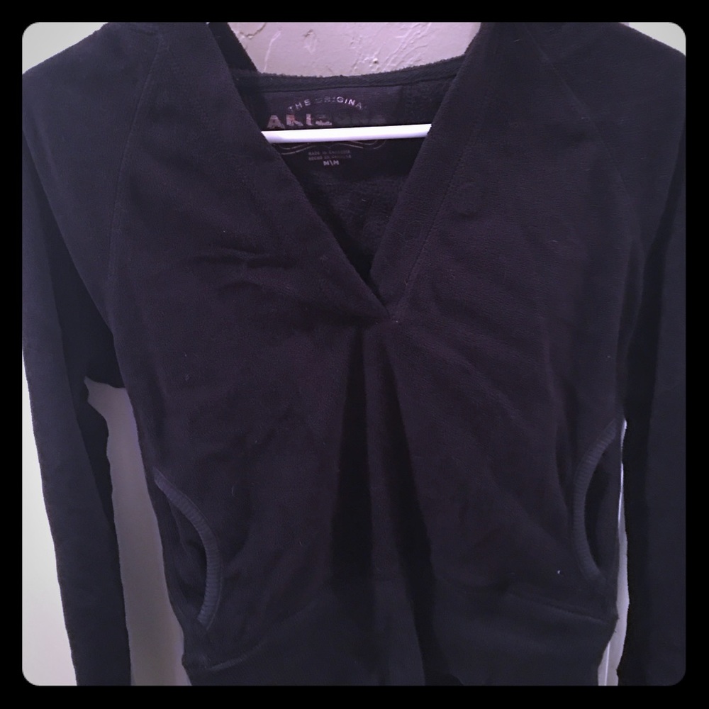 Black fleece pullover hoodie. Size M.