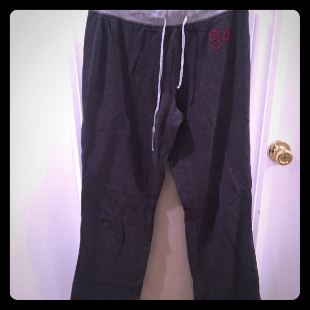 Old navy sweatpants. Size small.