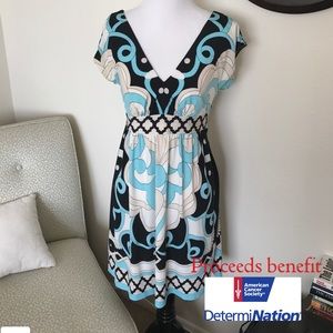 Eci NY Beautiful Blue/Cream/Black Patterned Dress