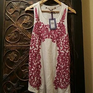 Chelsea &Violet 100% cotton top