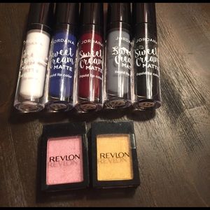 ❣️ MAKEUP BUNDLE ❣️