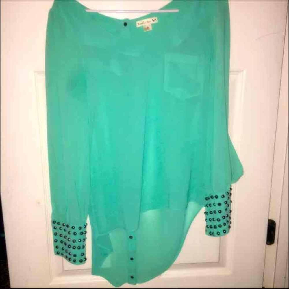 Gorgeous Turquoise Blouse