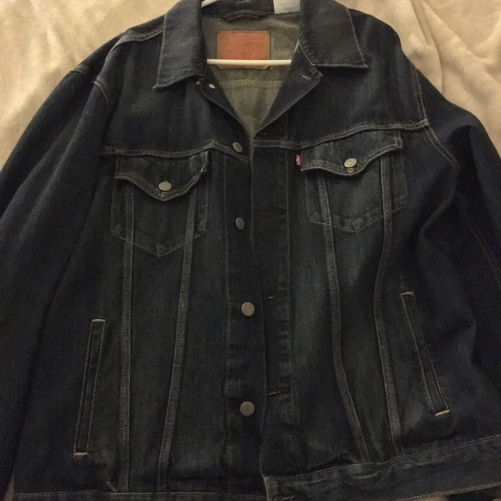 Levis jean jacket