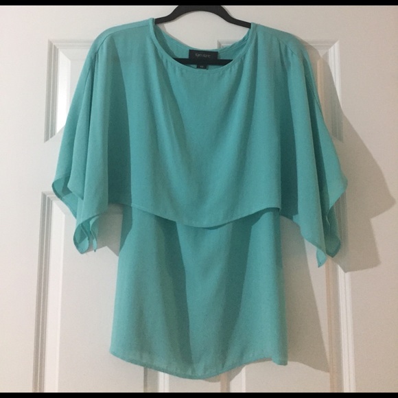 Karen Kane Tops - Mint Double Layer Flowy Blouse Karen Kane Tops - Mint Double Layer Flowy Blouse