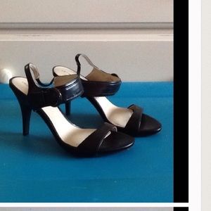 Black Liz Claiborne heels