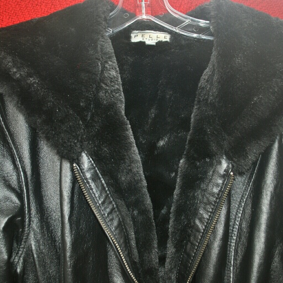 NEW Genuine Leather Coat w Faux Fur Lining - Picture 3 of 4