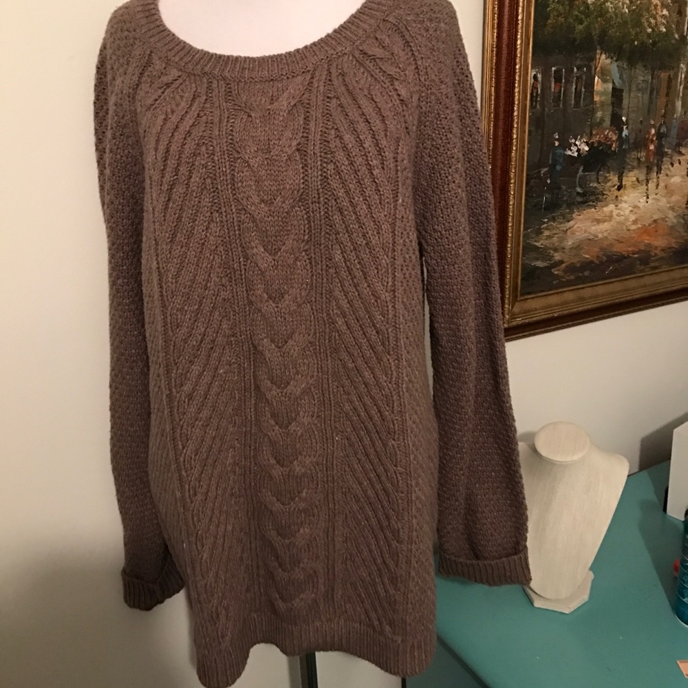 Brown oversized cable knit sweater
