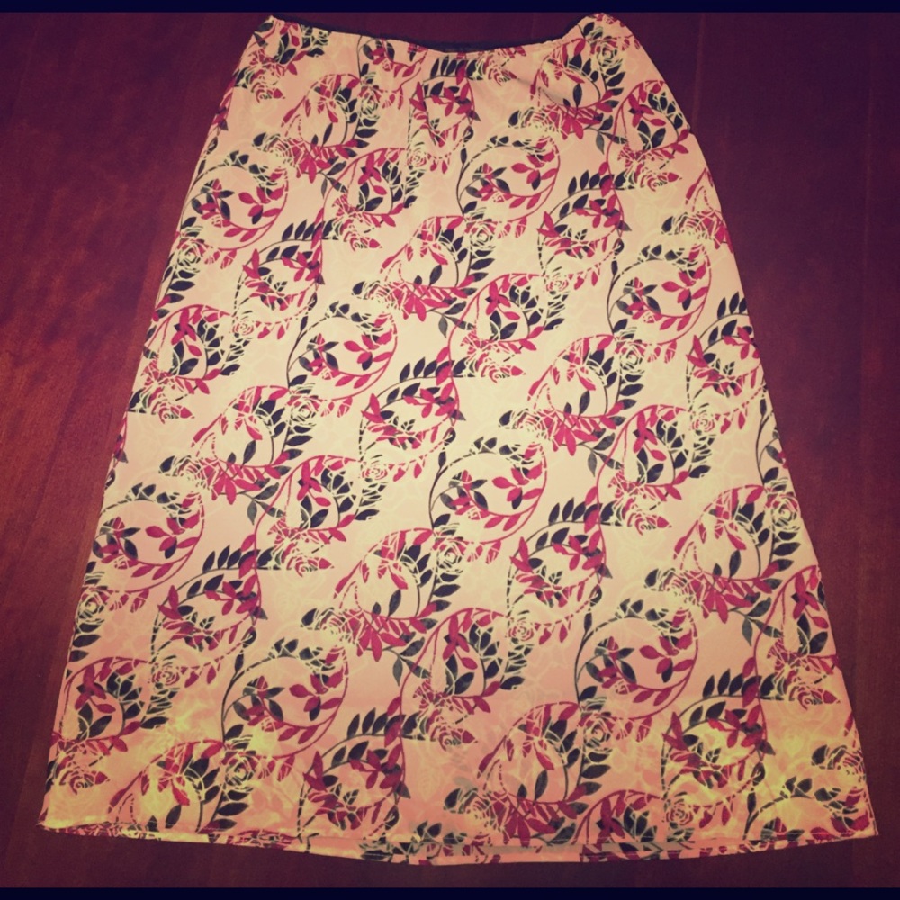🌸🌷Dressy skirt🌷🌸