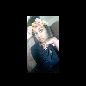 Meet your Posher, Sabrina