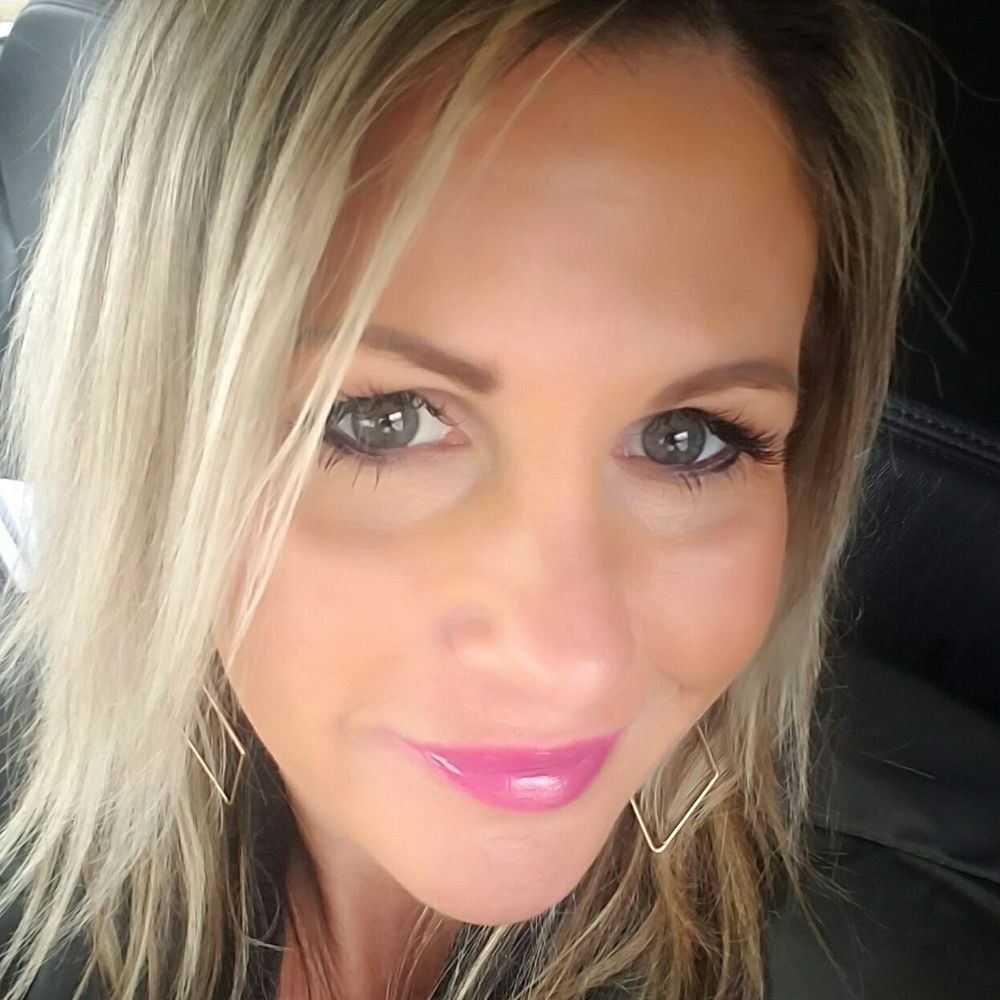Meet your Posher, Suzy