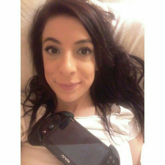 Your Buyer/Seller - Picture 4 of 5