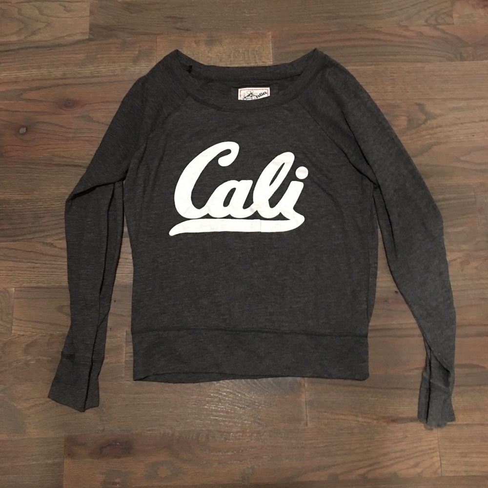 Cali long sleeve thin top