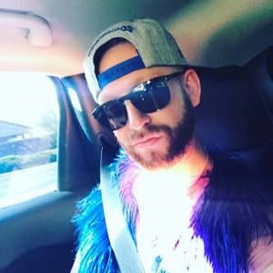 Meet your Posher, Ethan