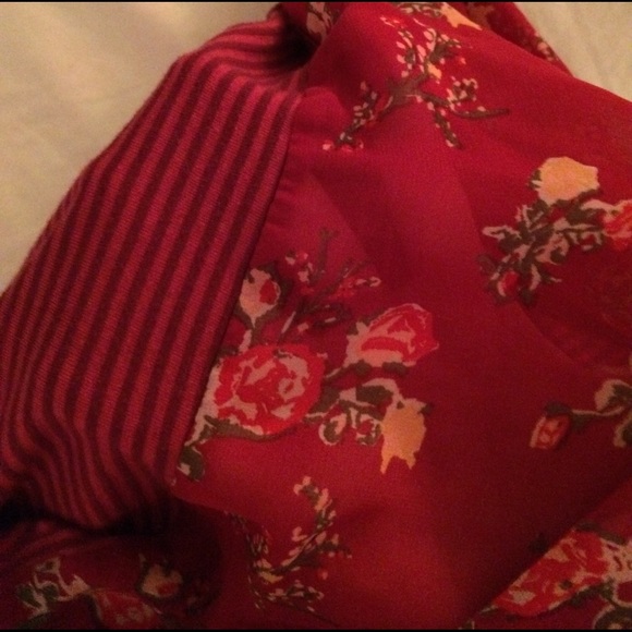 Mudd long sleeve shirt - Picture 3 of 3