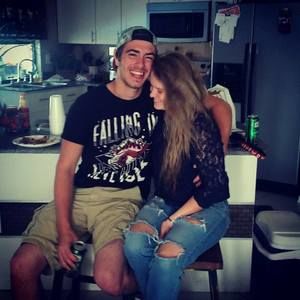 Meet your Posher, Cassie