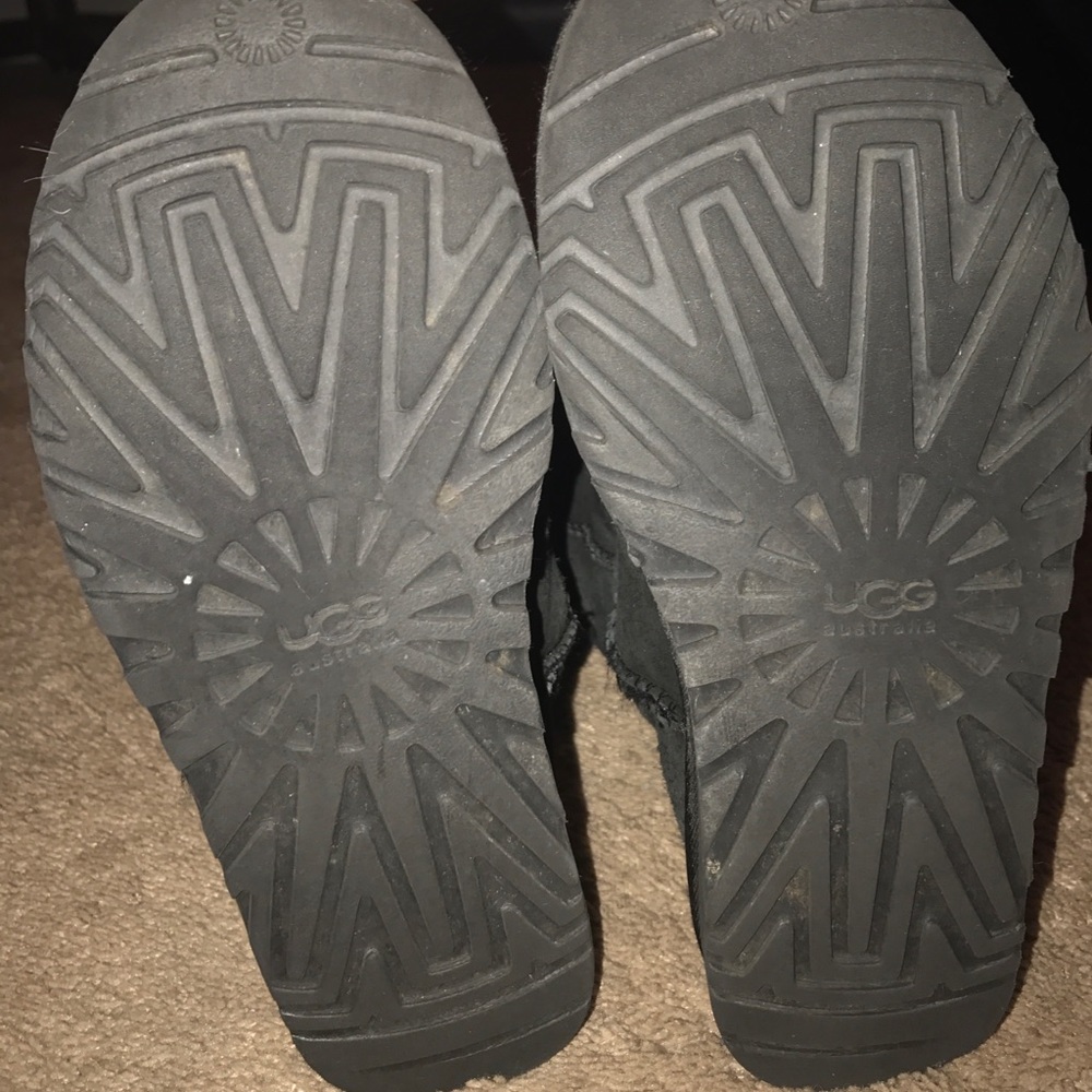 AUTHENTIC Black Tall Uggs - Picture 4 of 4