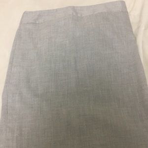 Light gray business skirt