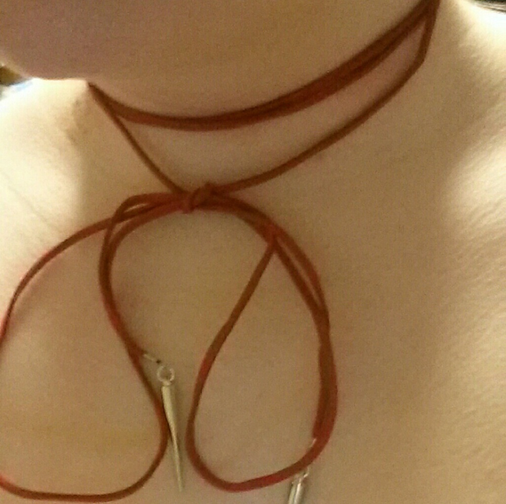 Leather Choker with spikes on tips. NWOT