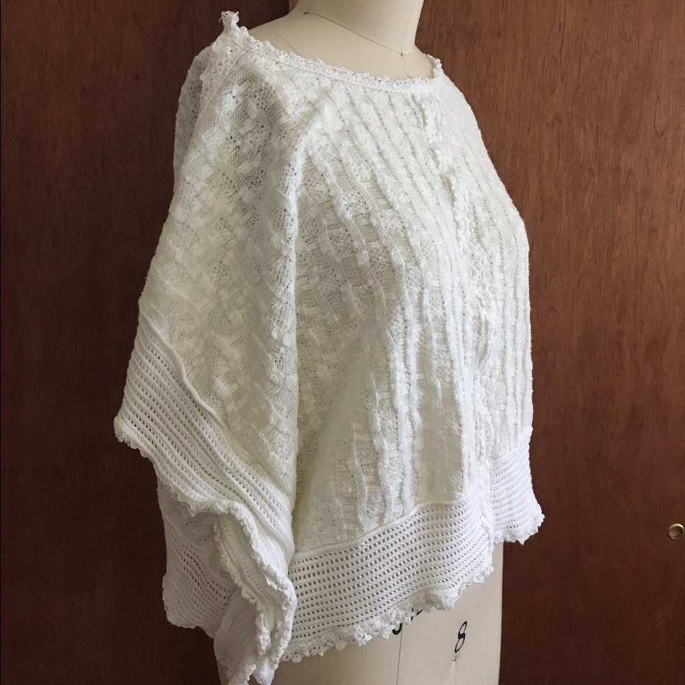 *DONATING TODAY 1/5/19* Anthropologie Crochet top