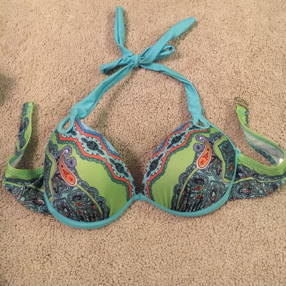 Halter bathing suit. Like new condition. Small.