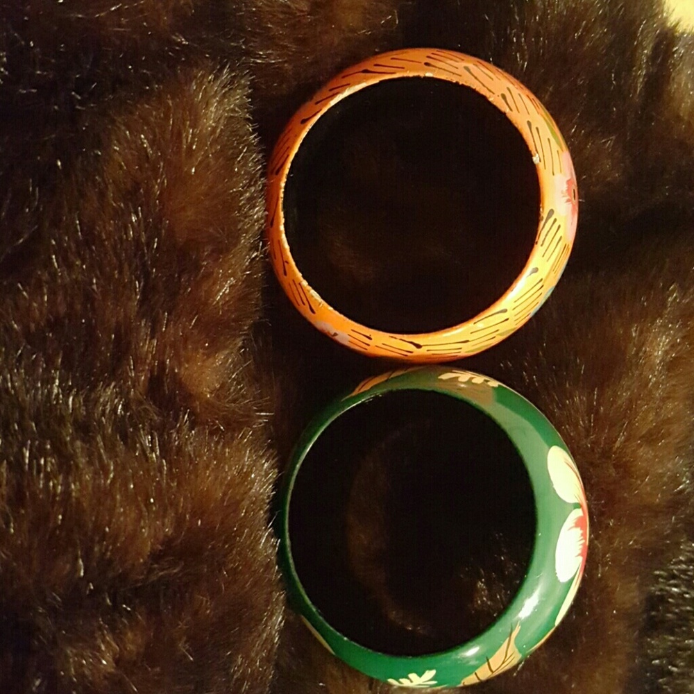 Bracelets - Picture 3 of 3