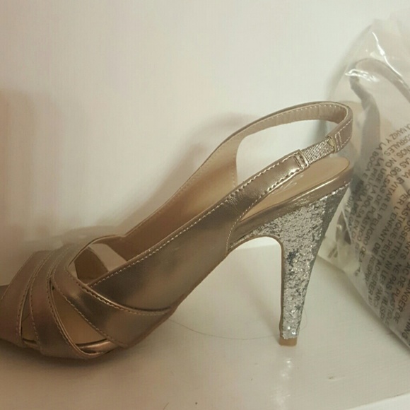 B1G1 FREE - Picture 3 of 4