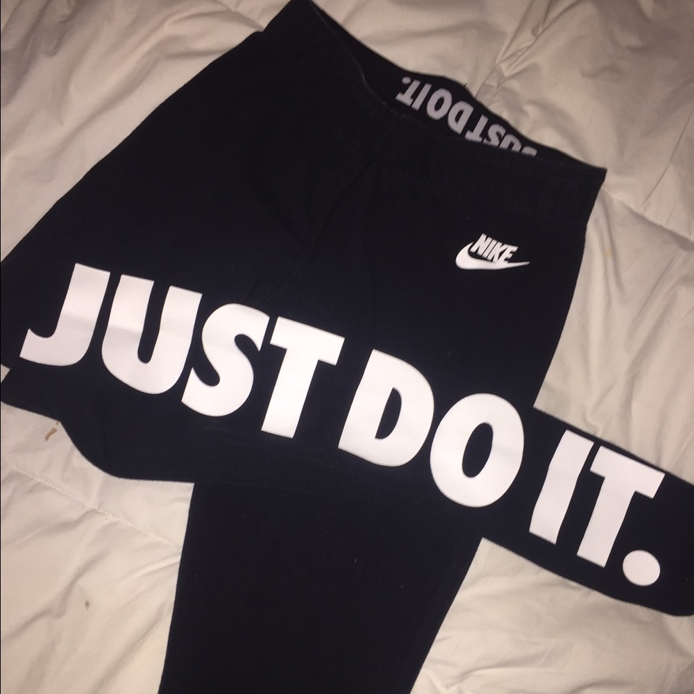 Nike leggings