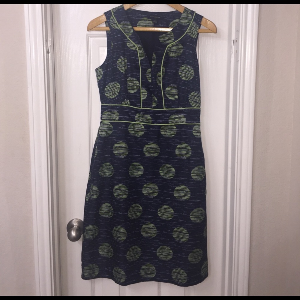 Sleeveless dress
