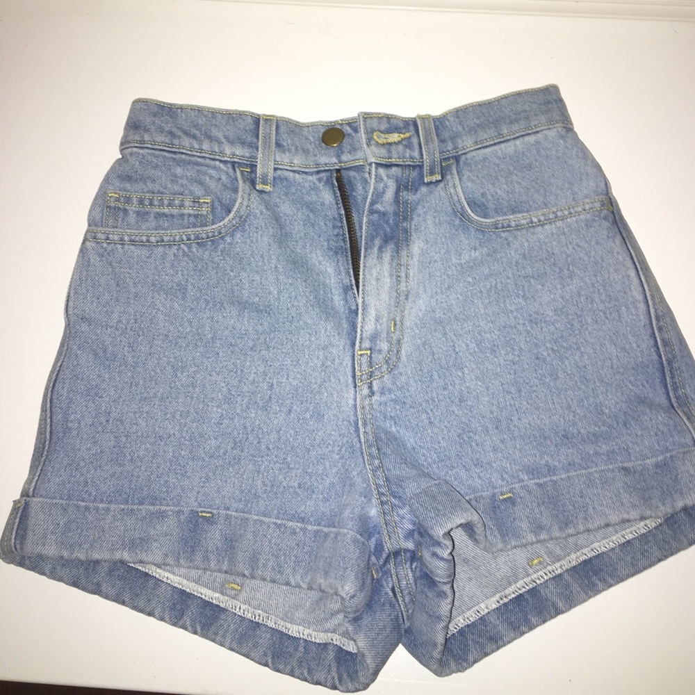 BNWOT American apparel mom jean shorts
