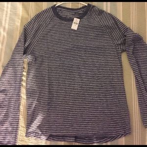 Ugly ass gap shirt new w/ tags