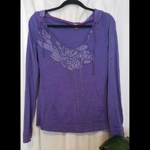 Free People Yoga Hooded long sleeved shirt